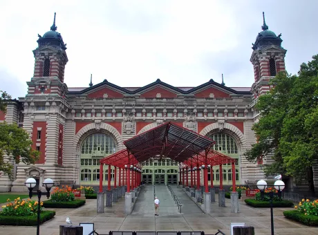 1481px ellis island immigration museum entrance