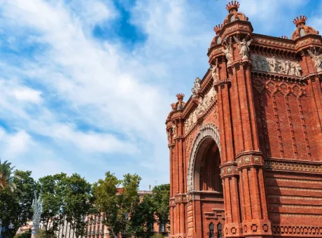 arc de triomf parc de la ciutadella barcelona spain