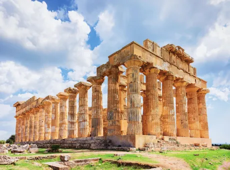 doric temple hera selinunte sicily italy
