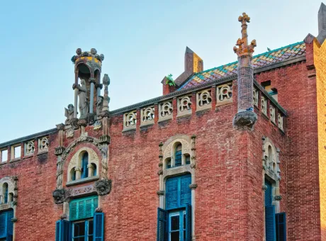 fragment building hospital de sant pau barcelona spain english it is called as hospital holy cross saint paul it used be hospital now it is museum