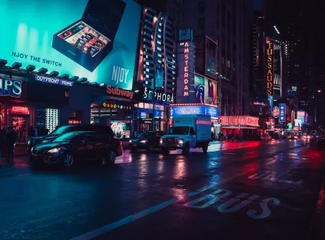 luca bravo snool 7r0ka unsplash