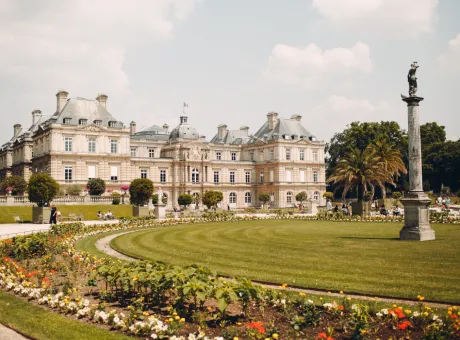 luxembourg palace luxembourg gardens paris france