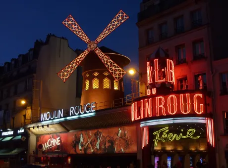 Moulin Rouge a Parigi