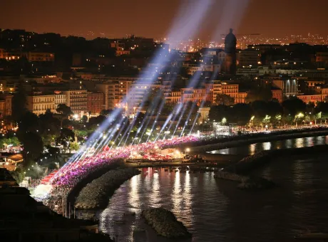napoli-lungomare.jpg
