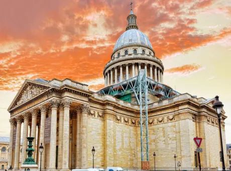 paris mausoleum pantheon france