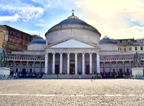 piazza-plebiscito-napoli.jpg