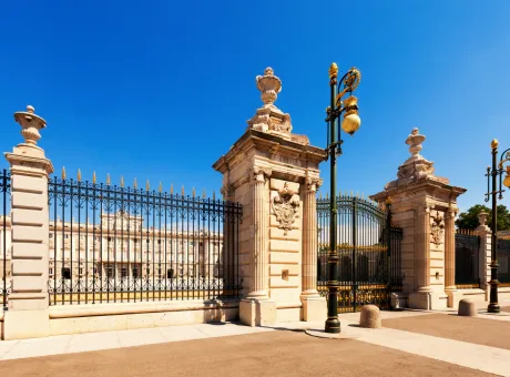 royal palace sunny day madrid