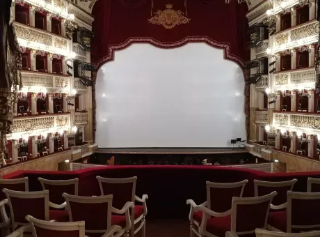 teatro-san-carlo-napoli.jpg