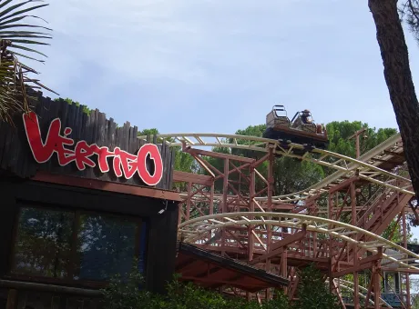 vertigo-parque-de-atracciones-de-madrid.jpeg